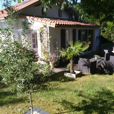 Maison 5 pièces 550 €