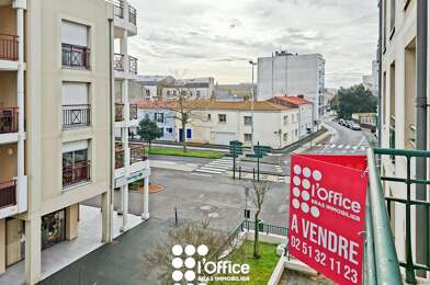 Appartement 3 pièces 329700 €