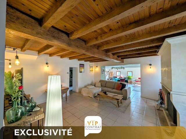 Maison de caractère à Triac Lautrait Exclusivité  246M²VIP réf 436237 — photo du bien