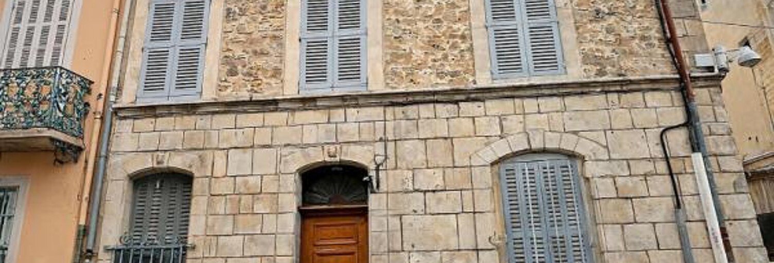 Immeuble  225 m² à vendre à Draguignan (83300)