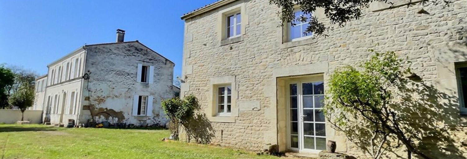 Maison 5 Pièces 140 m² à vendre à La Vallée (17250)