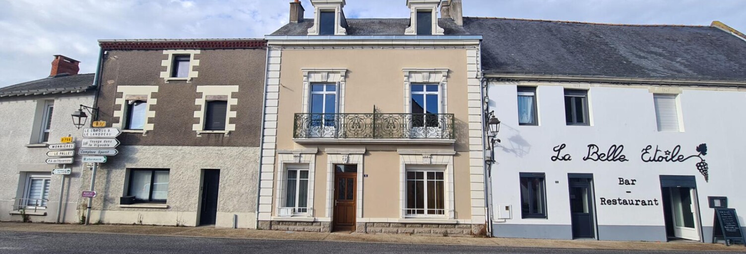 Maison 9 Pièces 215 m² à vendre à La Chapelle-Heulin (44330)