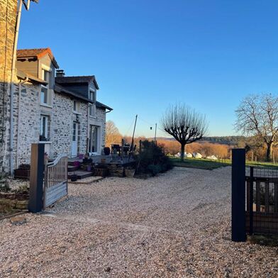 Maison 10 pièces 383400 €