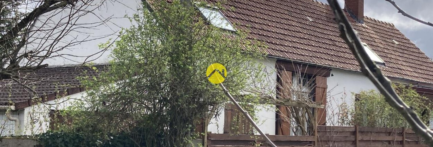 Maison 5 Pièces 99 m² à vendre à Nérondes (18350)