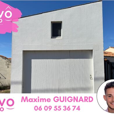 Garage  49990 €