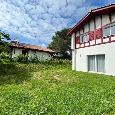 Maison 4 pièces 1530 €