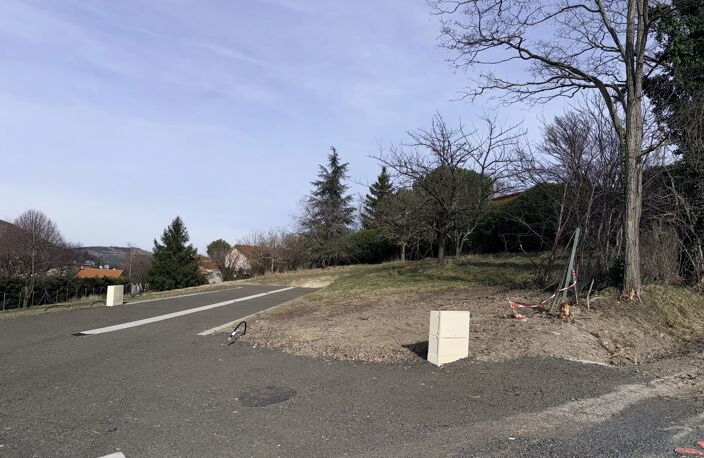 A SAISIR TERRAIN — photo 3