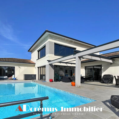 Maison 5 pièces 1100000 €