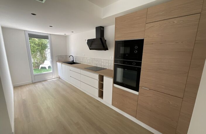 Villa — photo 3