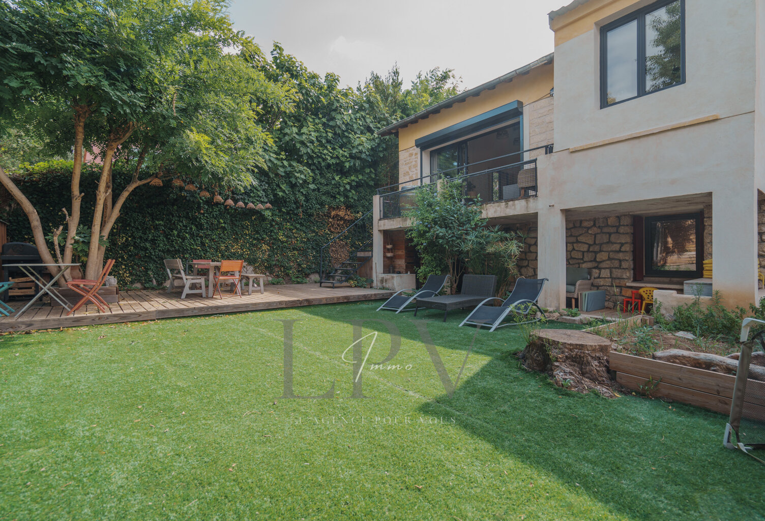 Maison d'exception - quartier LE PIC — photo 1