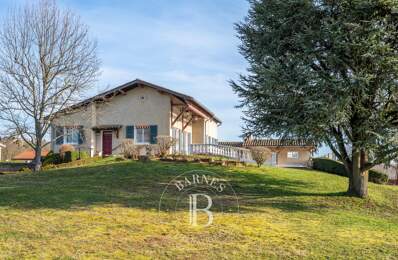Lancié - Maison de 158m² environ - 3 chambres - Piscine - Jardin de 1843m² — photo du bien