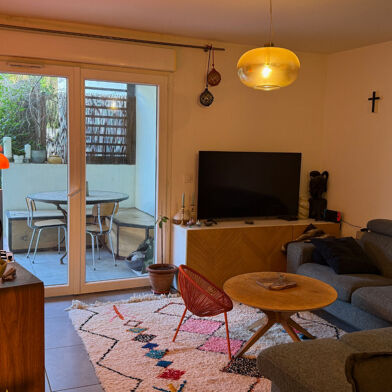 Appartement 3 pièces 275500 €