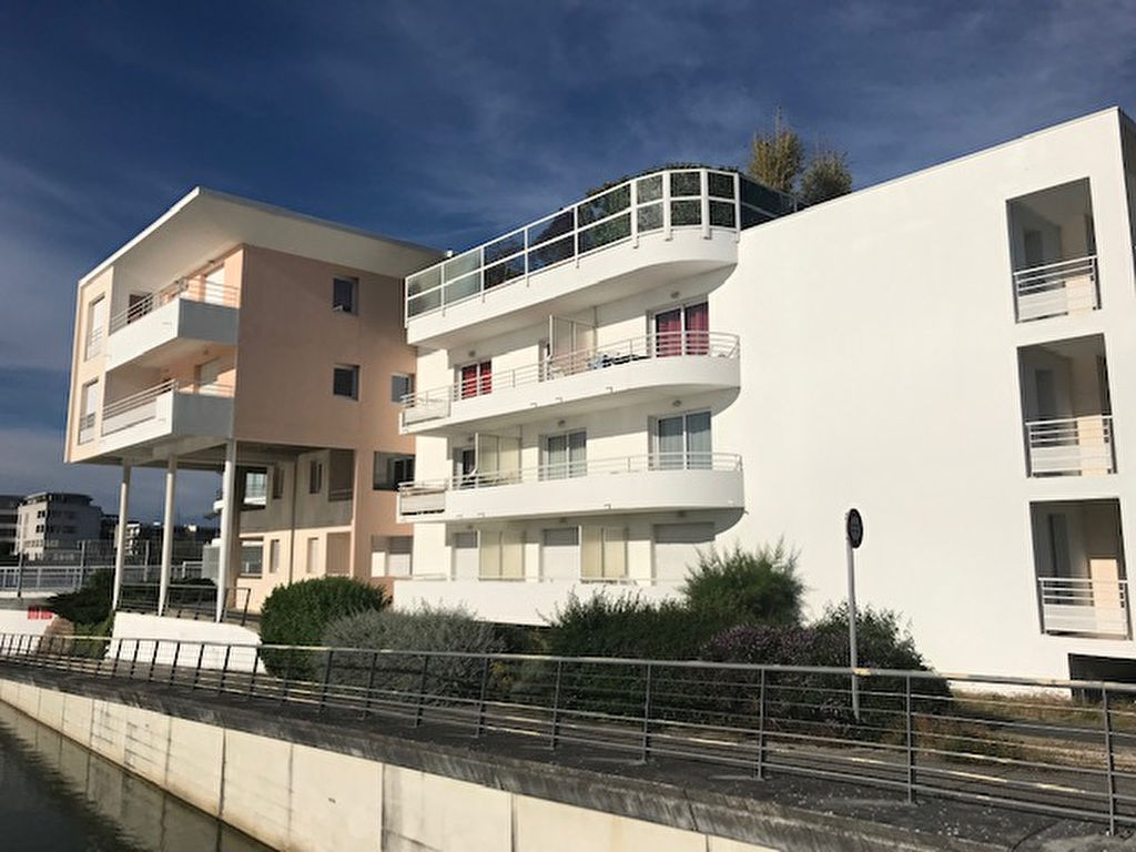 Appartement  T1 à louer Rochelle (La) 17000