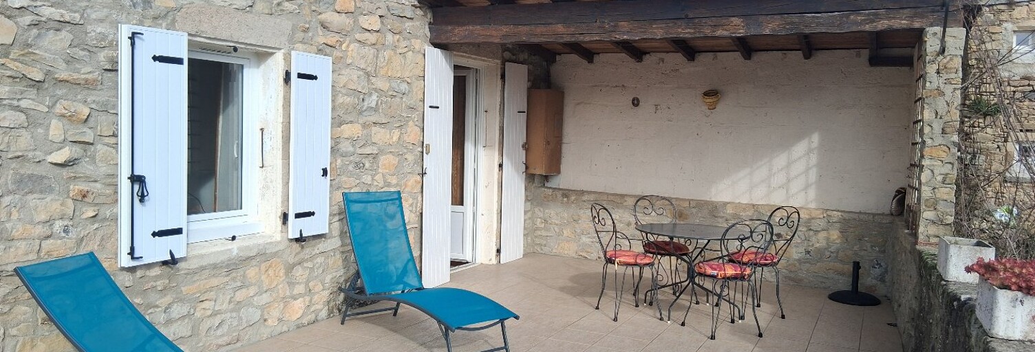 Maison 3 Pièces 55 m² à vendre à Vesseaux (07200)