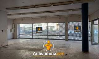 Commerce  315 m² à louer à Hénin-Beaumont (62110)