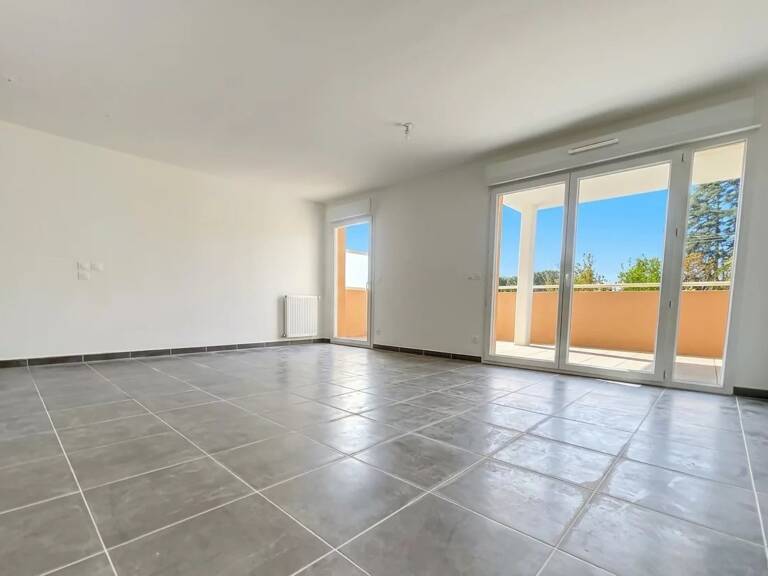 Orange, appartement T3 (2chs) 61m2 av.ascenseur et terrasse de 25m2, stationnement en sus — photo 1