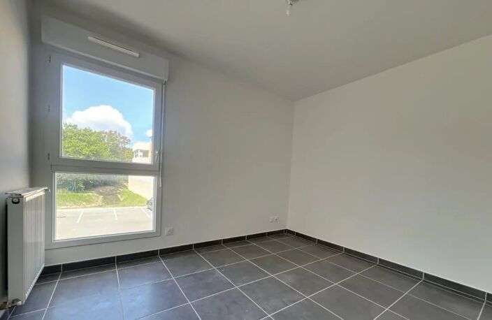 Orange, appartement T3 (2chs) 61m2 av.ascenseur et terrasse de 25m2, stationnement en sus — photo 5