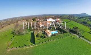 Maison 10 Pièces 311 m² à vendre à Espelette (64250)