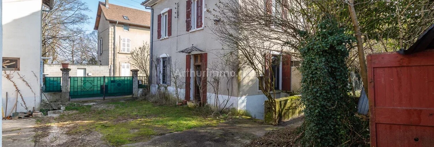 Maison 9 Pièces 190 m² à vendre à Corbelin (38630)