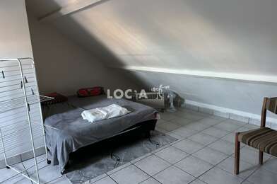 Appartement 1 pièces 370 €