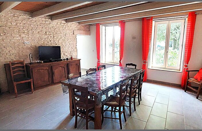 Maison familiale 4 chambres, dépendance, jardin — photo 2