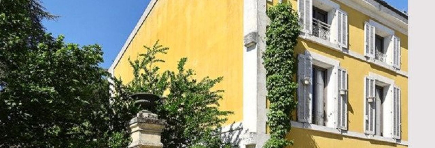 Maison 8 Pièces 290 m² à vendre à La Roque-d'Anthéron (13640)