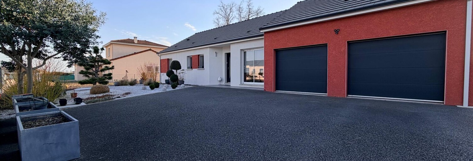 Maison 4 Pièces 112 m² à vendre à Charmeil (03110)