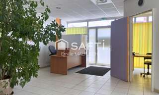 Commerce 2 Pièces 141 m² à vendre à Lespinasse (31150)