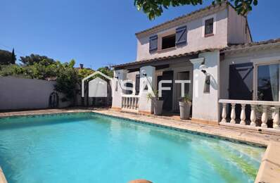 Belle Maison au style provençal, d'une superficie de 93 m2 avec 3 chambres, idéale pour accueillir une famille, offrant deux terrasses,  une belle piscine, un garage, dans un quartier calme et sécure de Saint Mitre les Remparts — photo du bien