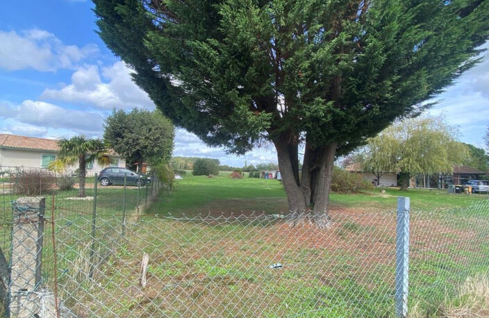 TEUILLAC TERRAIN A BATIR 1100 M2 — photo 3