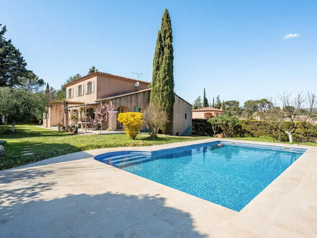 13112 LA DESTROUSSE - Villa type 5 piscine vue dégagée — photo du bien