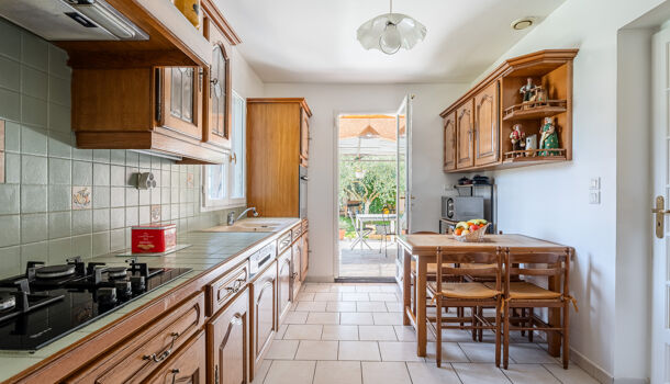 Villa / Maison 5 pièces  à vendre Destrousse (La) 13112