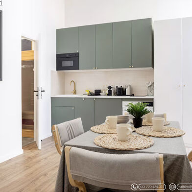 Appartement 9 pièces 892500 €