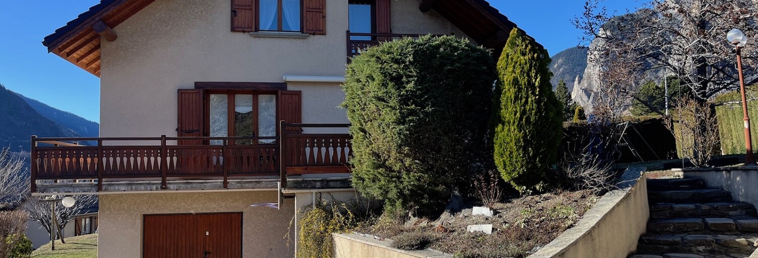 Maison 5 Pièces 160 m² à vendre à Saint-Martin-de-la-Porte (73140)