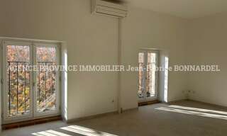 Appartement 3 Pièces 60 m² à louer à Valréas (84600)