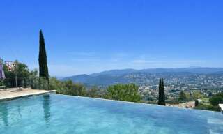 Maison 5 Pièces 172 m² à vendre à Cabris (06530)