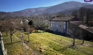 Maison 9 Pièces 277 m² à vendre à Foix (09000)