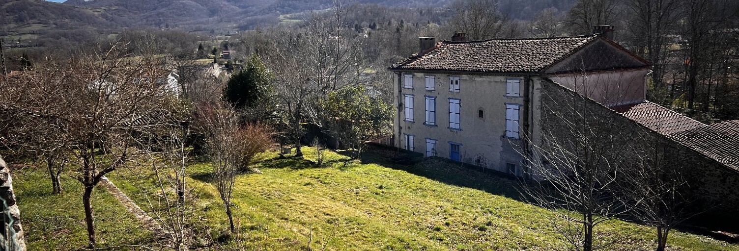 Maison 9 Pièces 277 m² à vendre à Foix (09000)