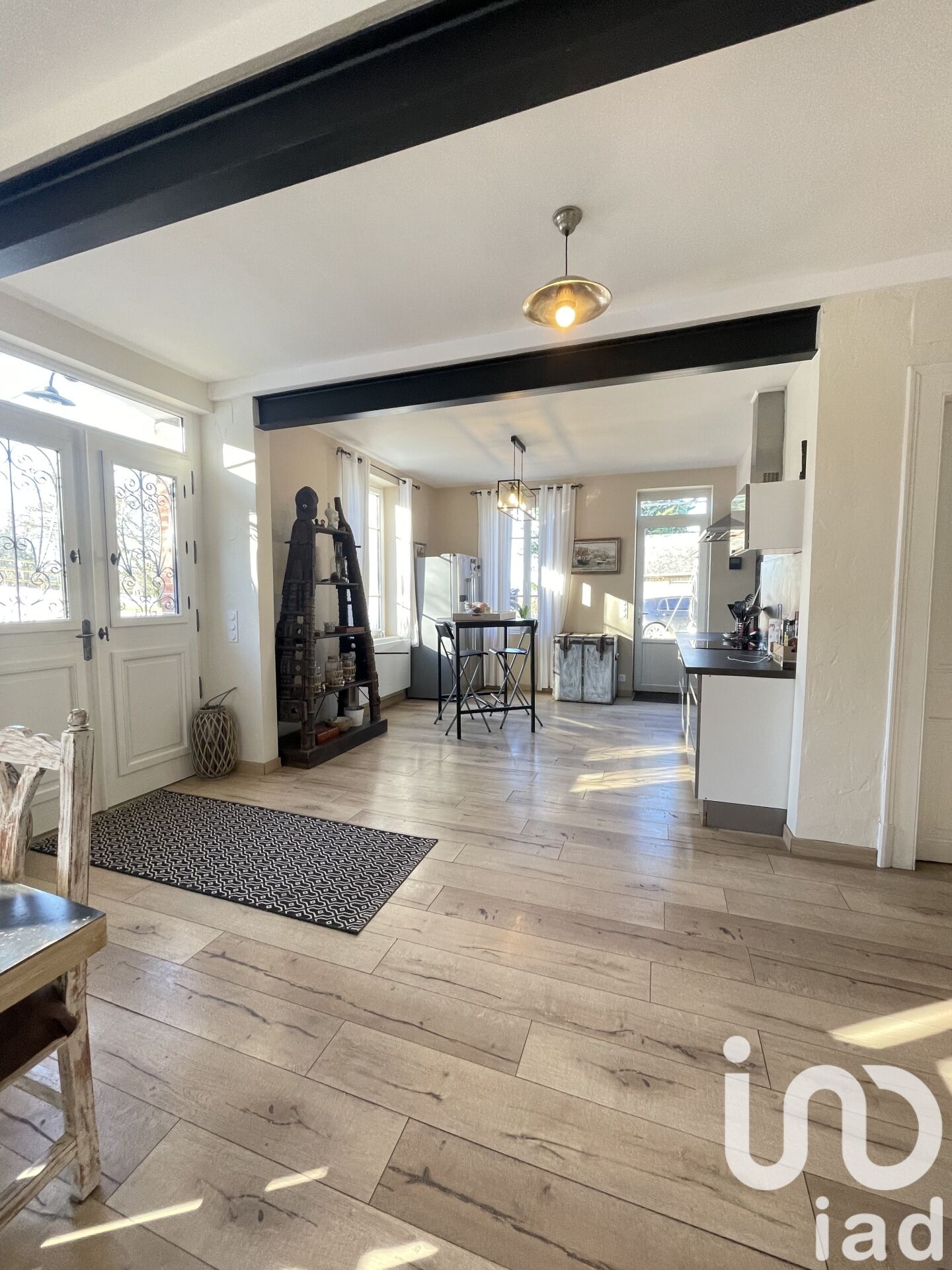 Pont-L-Eveque - 182m² - 7p. - 6ch.