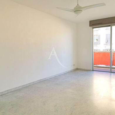 Appartement 3 pièces 238900 €