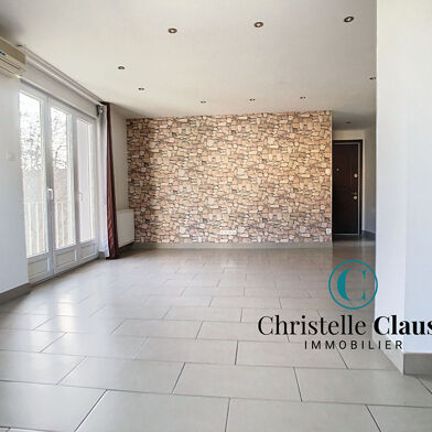 Appartement 3 pièces 792 €