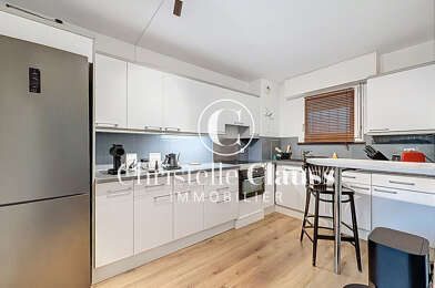 Appartement 3 pièces 210000 €