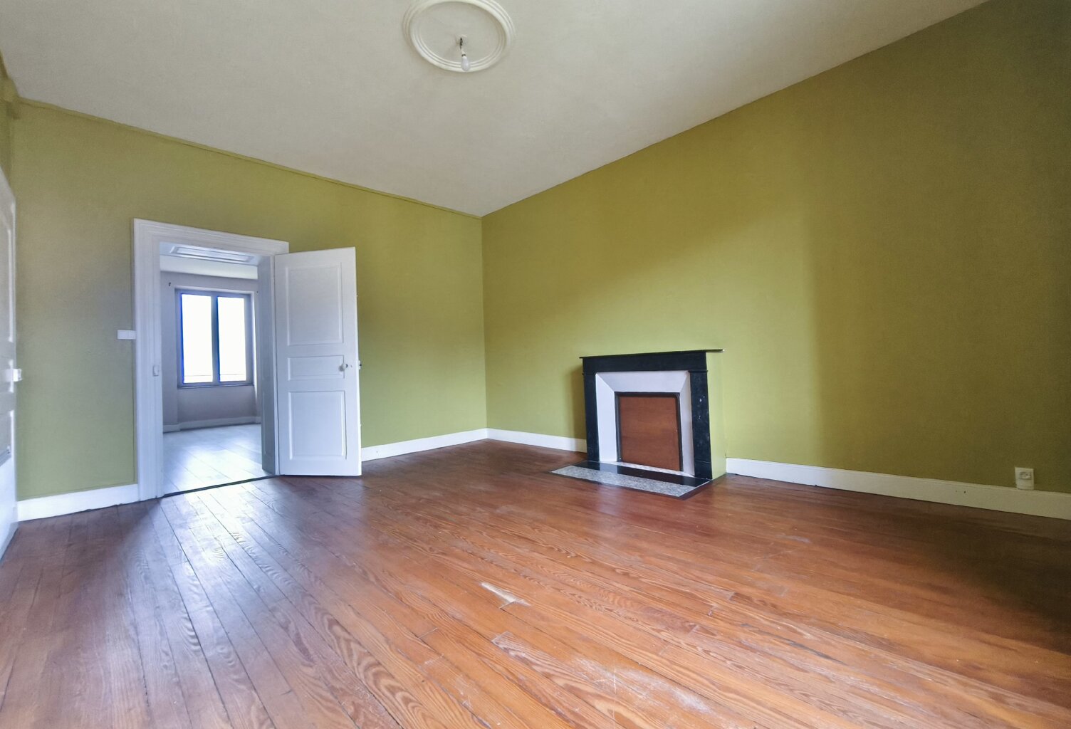 Appartement 4 pièces 100 m&sup2; — photo 1