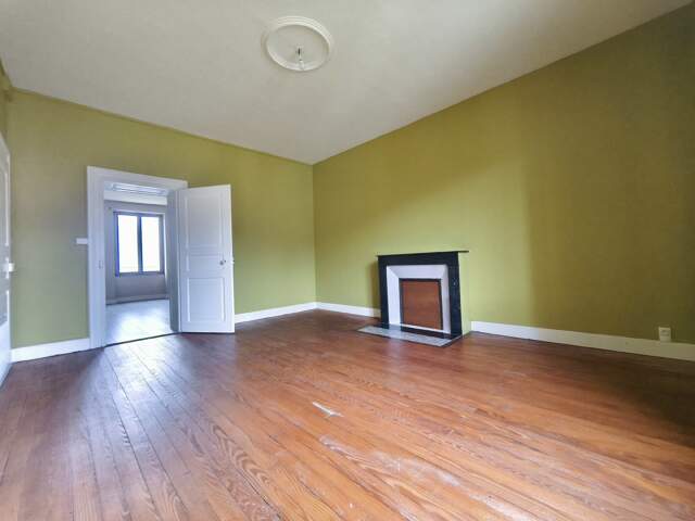 Appartement 4 pièces 100 m&sup2; — photo du bien