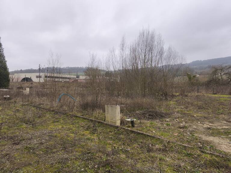 Terrain de 385 m&sup2;  m&sup2; — photo 1
