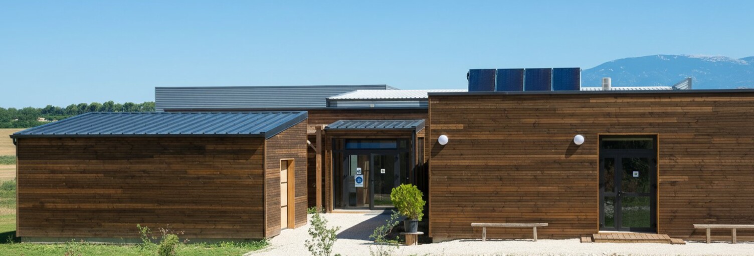 Maison 10 Pièces 279 m² à vendre à Saint-Didier (84210)