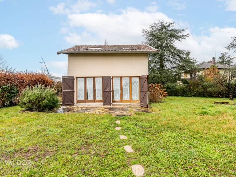Petite maison à rénover - 63m2 - 2 chambres - grand jardin de 800m2 — photo 1
