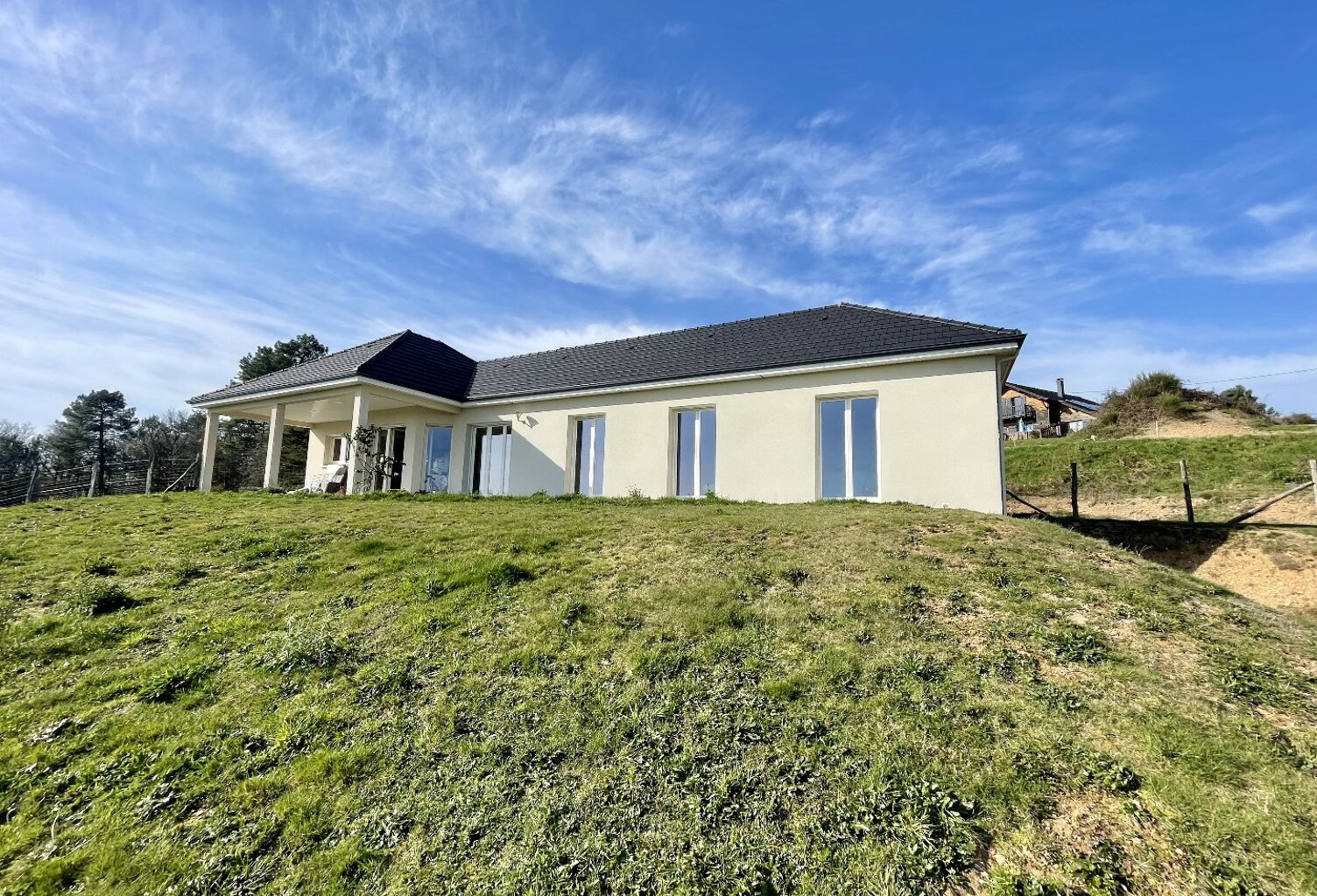 Maison — photo 1