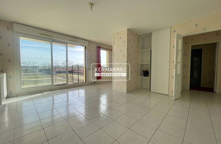 A vendre appartement 2 pièces env 48 m² à RENNES QUARTIER BEAUREGARD - PLACE EUGENE AULNETTE — photo 2