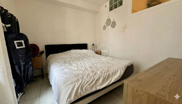 Immeuble 17 pièces  à vendre Nîmes 30000